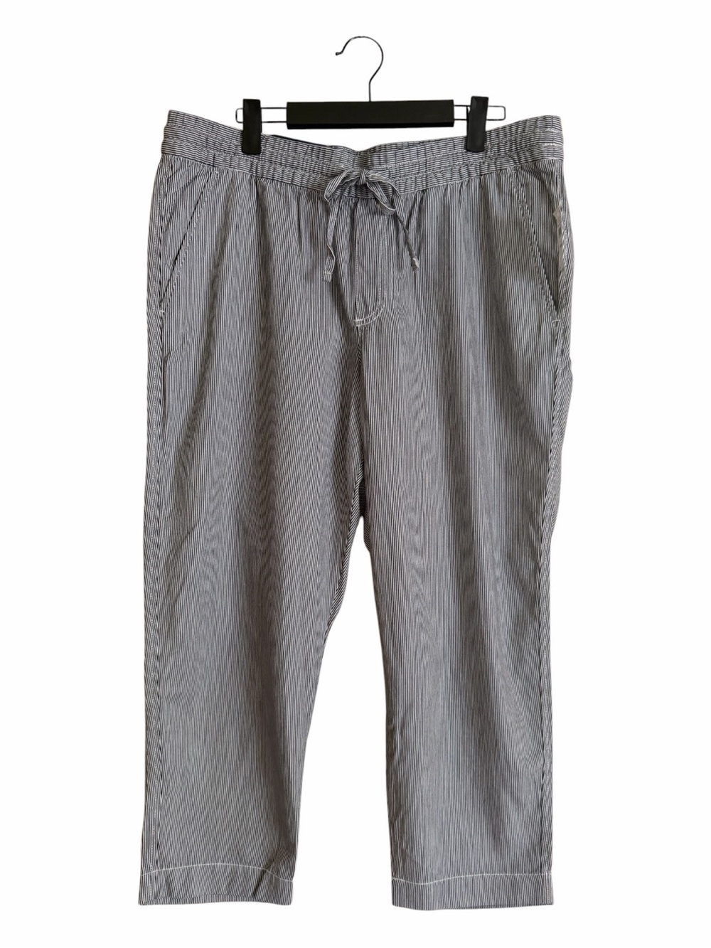GAP Women's Easy Pant Blue/White Relaxed Stripe Taper Ankle